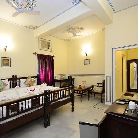 Jaipur Vintage House Bed & Breakfast エクステリア 写真