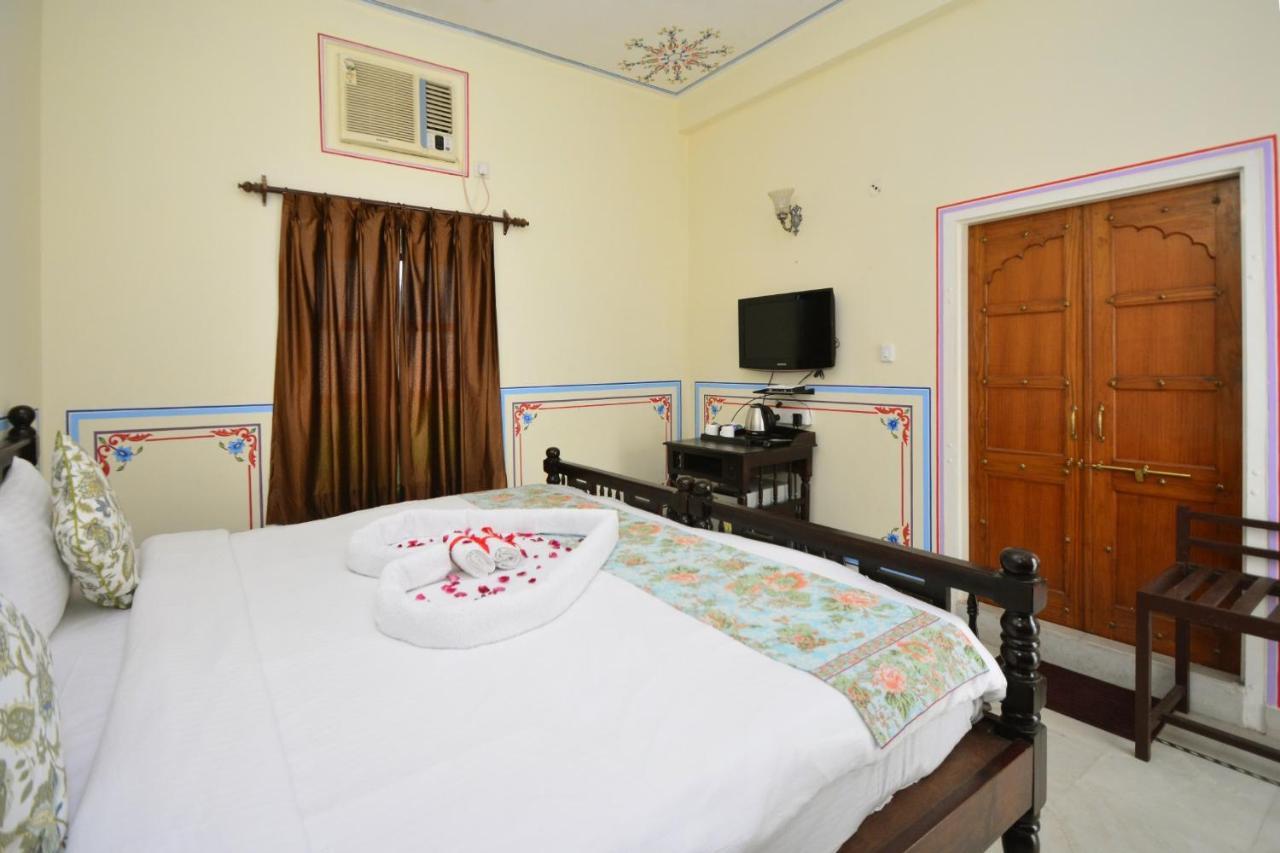 Jaipur Vintage House Bed & Breakfast エクステリア 写真